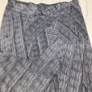 Liz Claiborne Asymmetrical Black and Gray Skirt